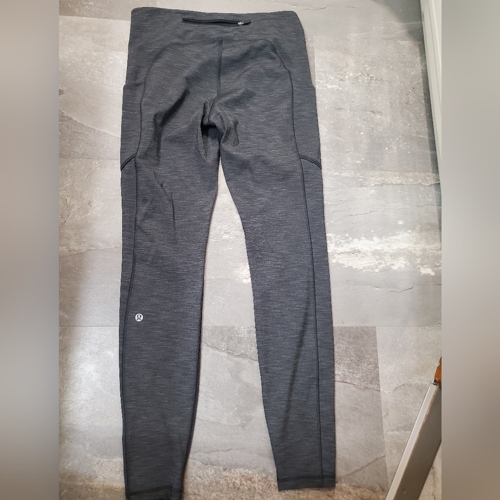 Lululemon Speed Up Tight *Full-On Luxtreme Brushed 26". Heathered Black. Size 8. - Picture 3 of 11